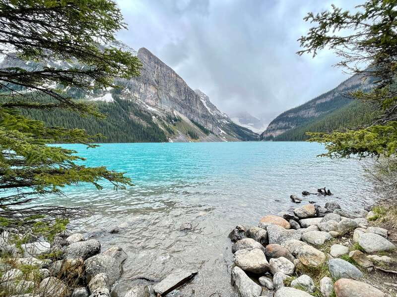 From Calgary: Banff & Yoho National Parks Private Day Tour - Banff town adds a human stop