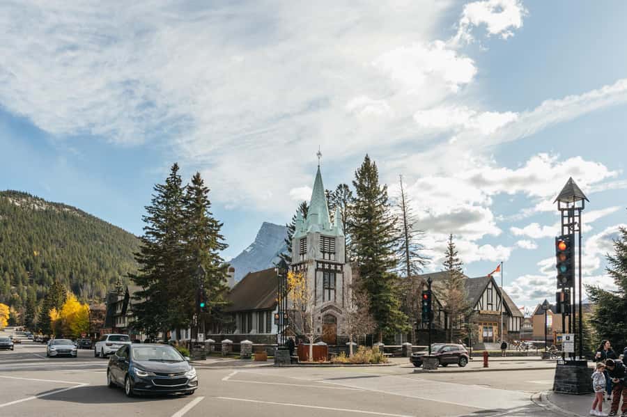 From Calgary: Private Banff National Park Day Trip - Should you book this Banff day trip?