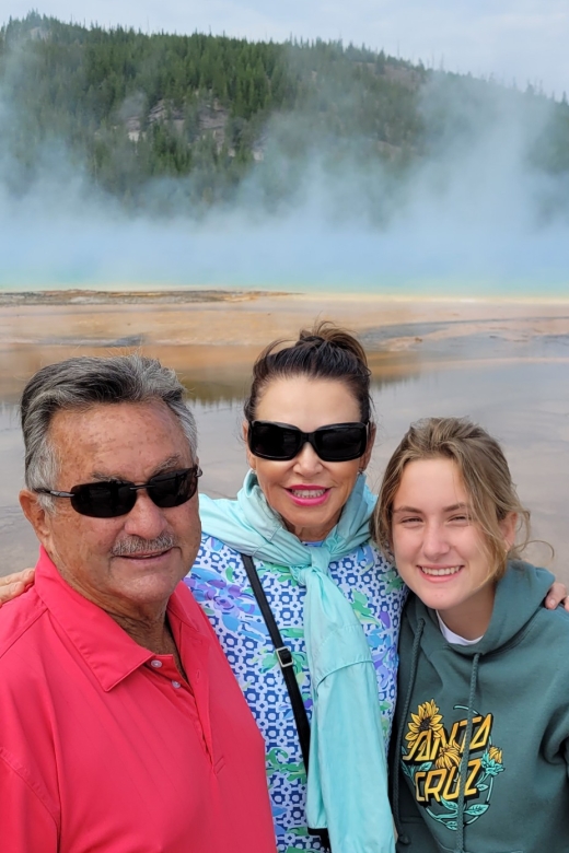 From Cody: Full-Day Yellowstone National Park Tour - One long day from Cody into Yellowstone
