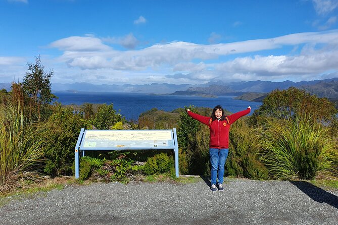 From Hobart: Gordon Dam and Lake Pedder Wilderness Day Tour - What the small group and guide add