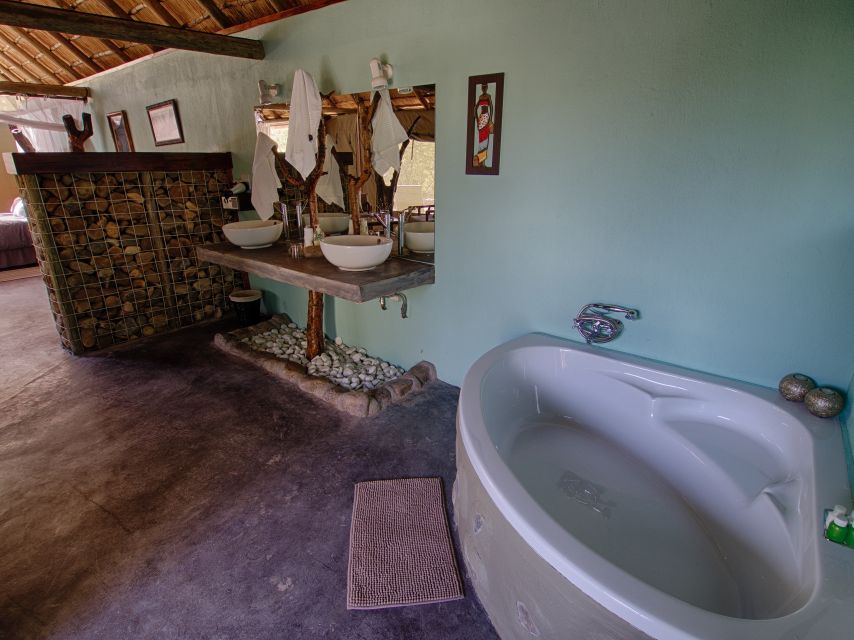 From Johannesburg: Kruger National Park 4-Day Luxury Safari - Tremisana’s sunset, night drive, and bush barbecue