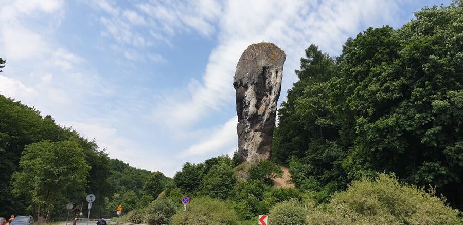 From Krakow: Ojców National Park & Ogrodzieniec Castle Tour - The Chapel on the Water and Hercules’ Club