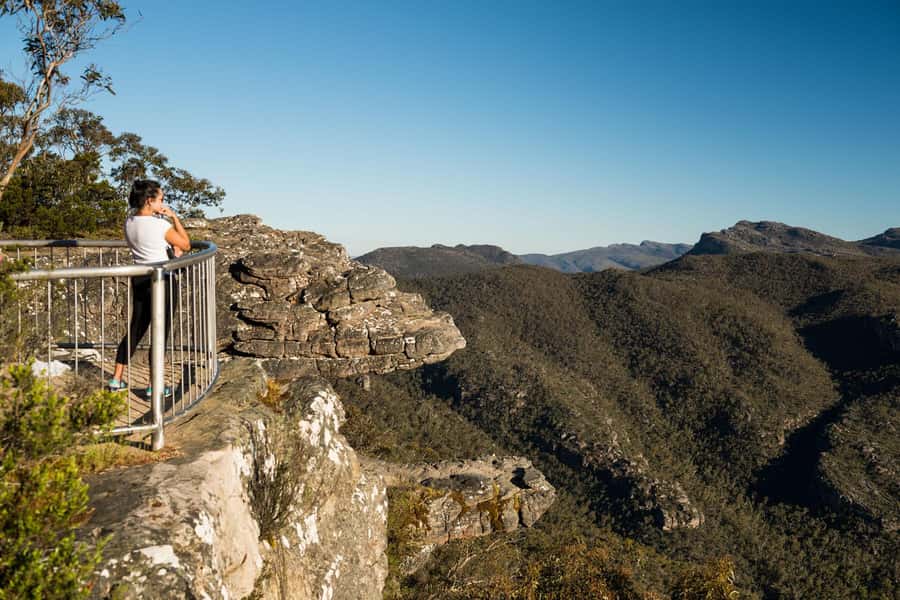 From Melbourne: Grampians National Park Small Group Tour - The guides make a real difference