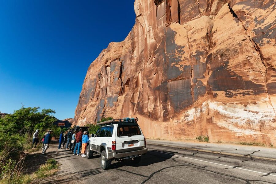 From Moab: Sky District Canyonlands National Park 4x4 Tour - Group size, comfort, and family details