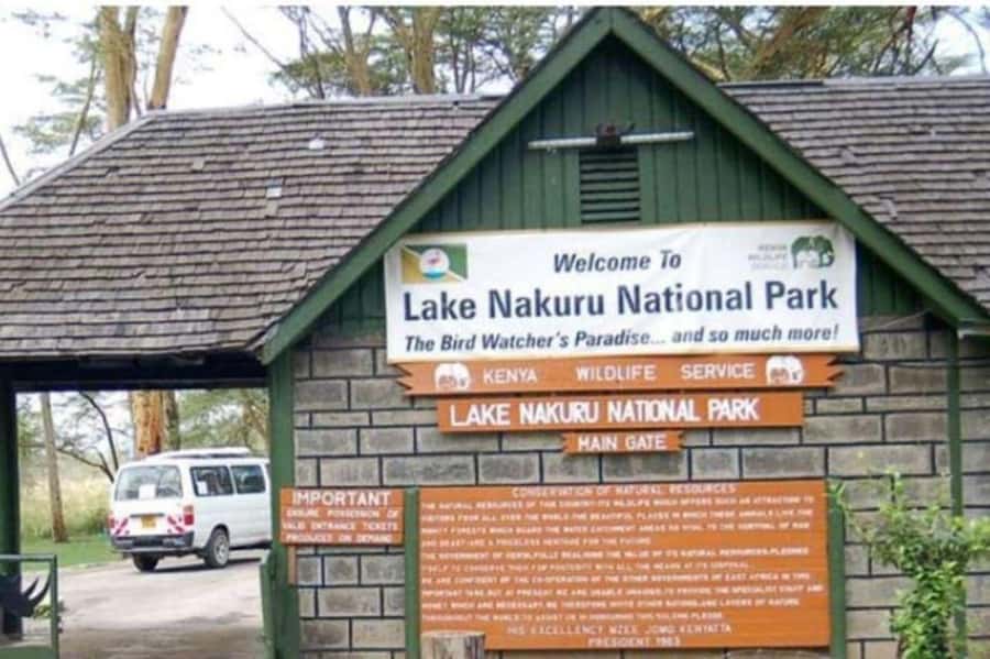 From Nairobi: Lake Nakuru National Park Full-Day Tour - The Nairobi pickup and the road south