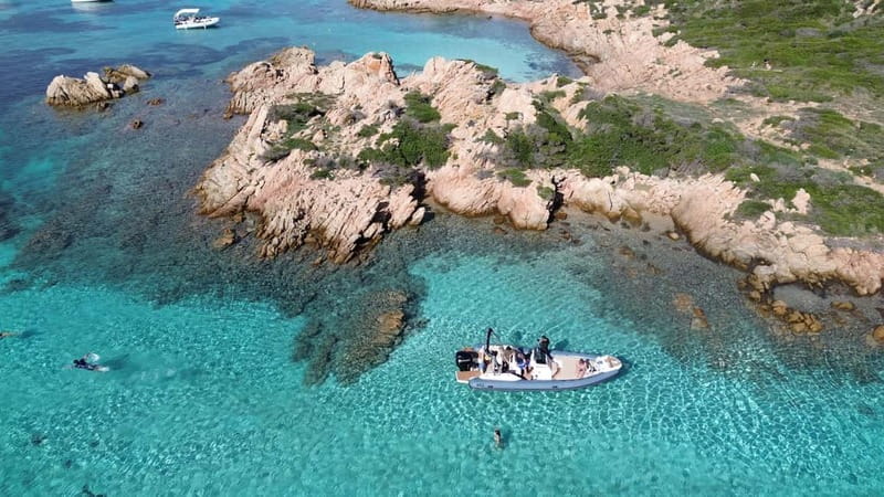 From Palau: Maddalena National Park Boat tour - The skipper and the small-group feel