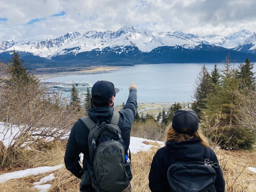 From Seward: 6-hour Wilderness Hiking Tour - Starting with a safety briefing and trail lesson