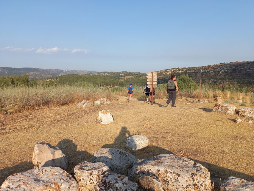 From Siracusa: Pantalica Nature Reserve Guided Hiking Tour - Who will get the most from this tour