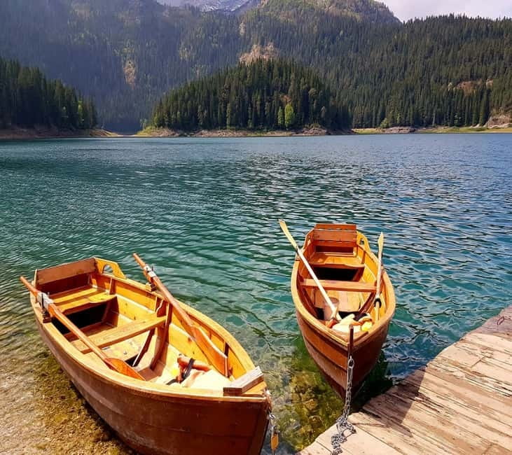 From Žabljak: Durmitor National Park Private Hiking Tour - Starting in central Žabljak at 9am