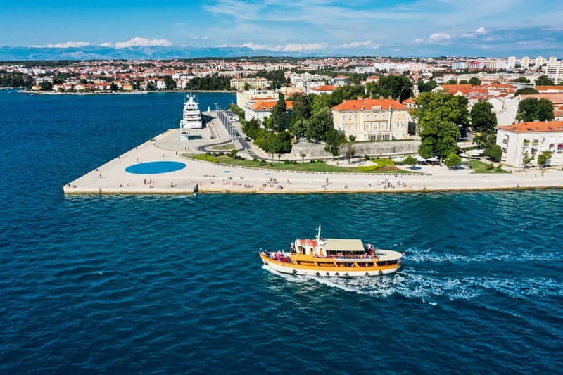 From Zadar: Kornati National Park and Telascica Boat Trip - Lunch, wine, and what to expect from the food