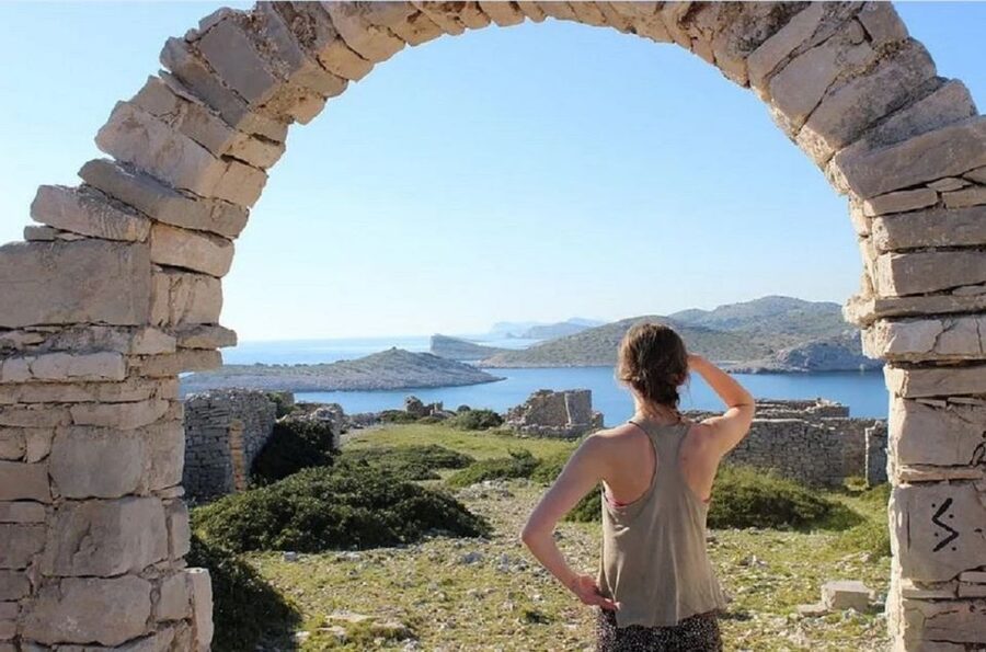 From Zadar: Private Speedboat Tour of Kornati National Park - Lunch, fish, or your own picnic