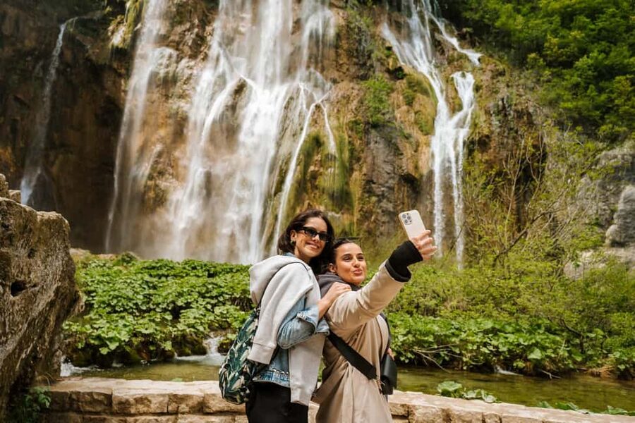 From Zagreb: Plitvice Lakes National Park Tour with Tickets - Why this day trip works well from Zagreb