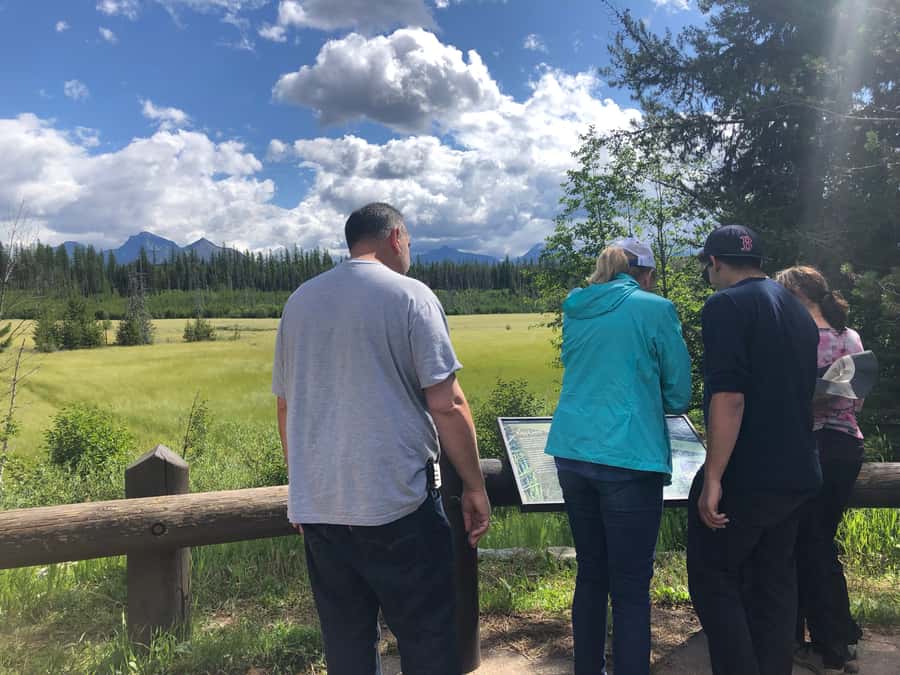 Glacier National Park: Morning Nature Walk - Timing, weather, and what to pack