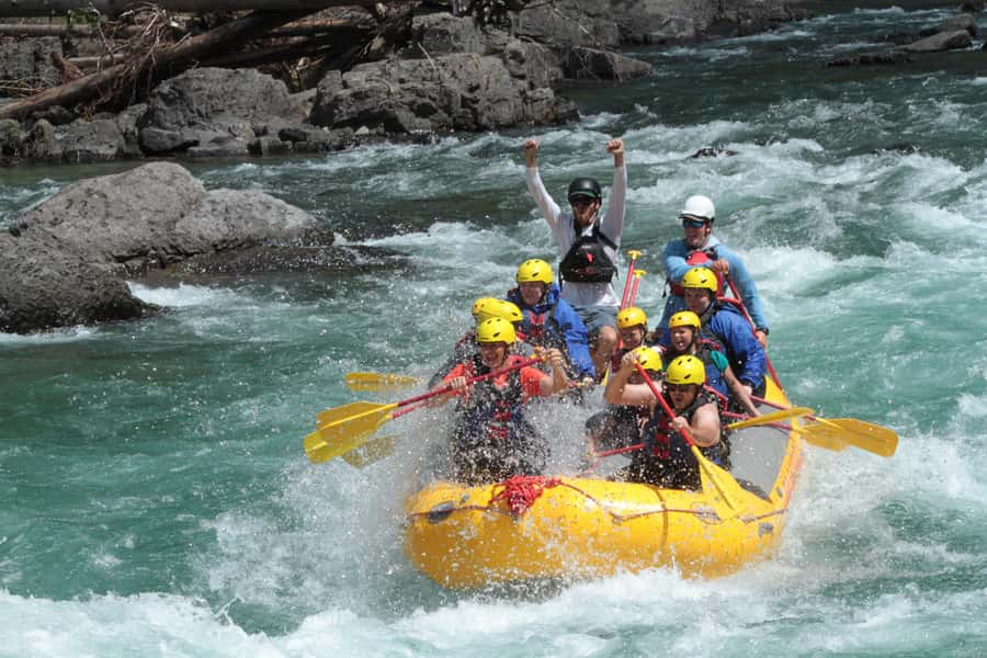Glacier National Park: Whitewater Rafting with Dinner - The 10-minute ride to the Middle Fork Flathead River
