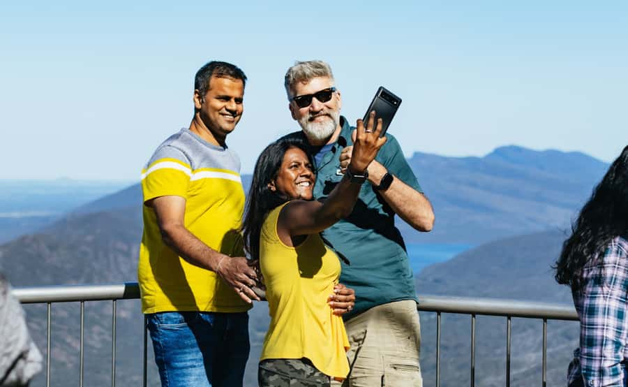 Grampians National Park Small-Group Eco Day Tour - The return drive and dinner stop