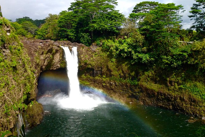 Hawaii Volcanoes National Park and Hilo Highlights Small Group Tour - Kilauea turns geology into something visible
