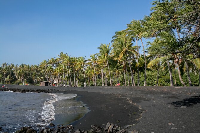 Hawaii Volcanoes National Park Experience from Oahu - Local food stops keep the long day moving