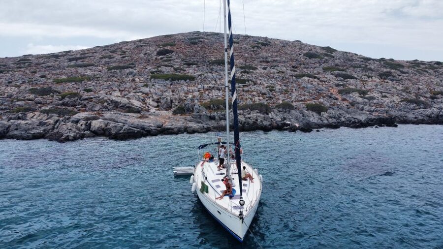 Heraklion: Nature Reserve Dia Island Full-Day Cruise & Lunch - What lunch and drinks are really like