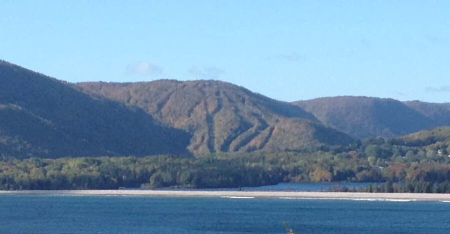 Highlands National Park: Cabot Trail Tour - From Sydney harbor to Kelly’s Mountain