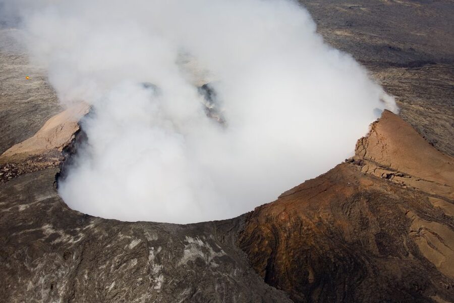 Hilo: Hawaii Volcanoes National Park Flight - Is $379 a fair price for one hour?