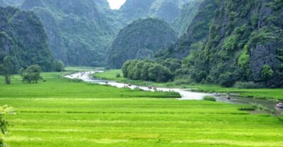 Hoa Lu-Mua Cave-Tam Coc-Bich Dong-Thung Nham National Park