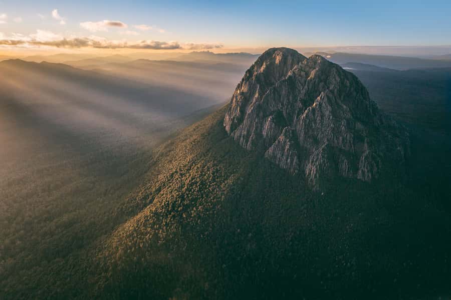 Hobart: Fly & Cruise in Southwest Wilderness Area with Lunch - The 50-minute flight from Cambridge Aerodrome