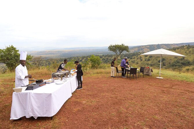 Hot Air Balloon Flight at Akagera National Park - A bush breakfast with champagne
