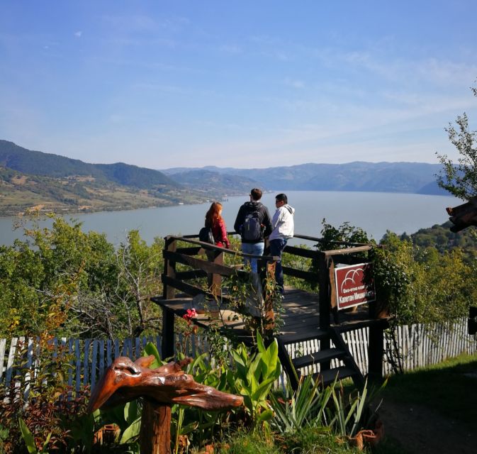 Iron Gate Tour: Golubac Fortress, Lepenski Vir+National Park - The guide can make or break the day