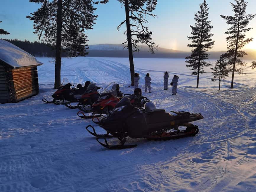 Ivalo: Snowmobile Safari in Hammastunturi Wilderness - Meeting at Villa Karhukumpu