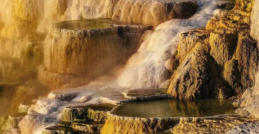 Jackson: 2-Day Yellowstone National Park Tour with Lunches - Why two days makes sense from Jackson