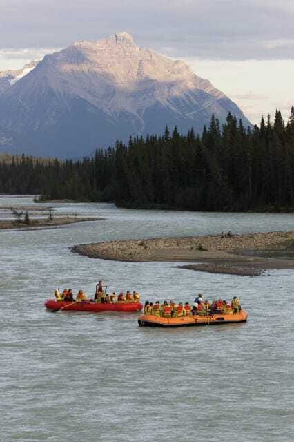 Jasper: Jasper National Park Easy 2-Hour Rafting Trip - Key points at a glance