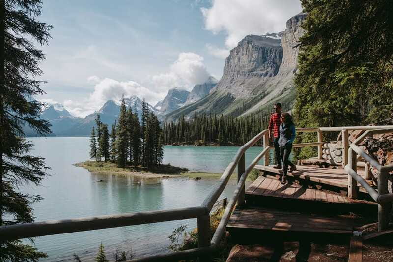 Jasper National Park: Maligne Lake Cruise With Guide - Booking and day-of-trip advice