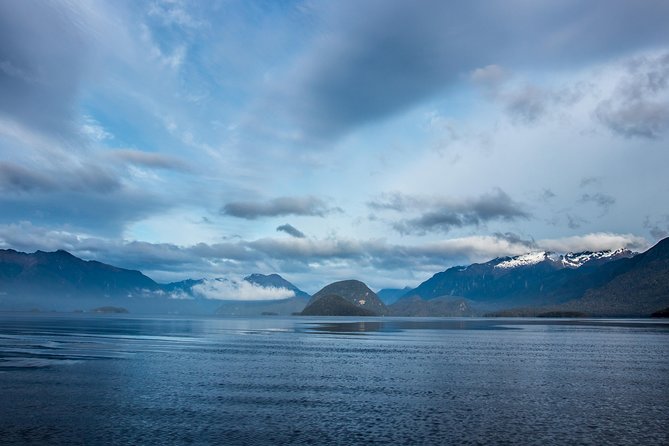 Jet Boat Journey through Fiordland National Park - Pure Wilderness - Weather, comfort, and the small details