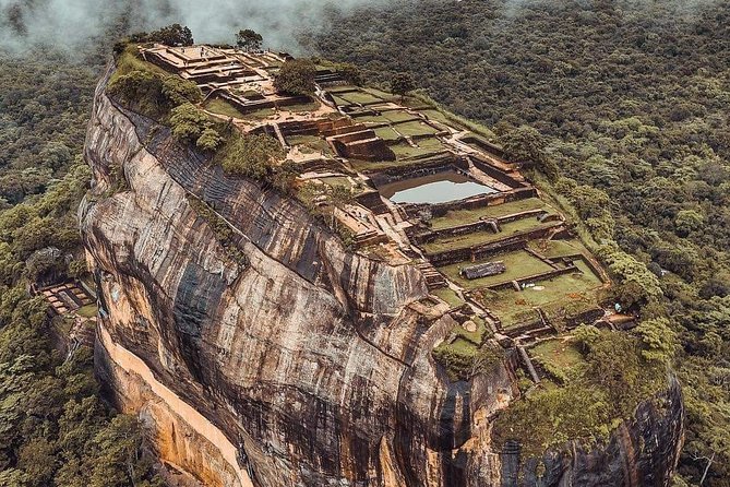 Kandy - Minneriya National park & Sigiriya Rock by tuk tuk tours - Lunch is on your own, so plan it carefully