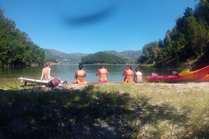 Kayaking and Waterfall in Peneda-Gerês National Park from Porto - Kayaking on Caniçada Lake