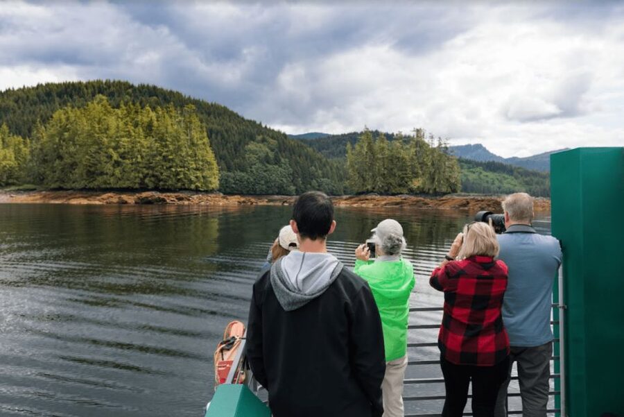 Ketchikan: Wilderness Boat Cruise and Crab Feast Lunch - Should you book the Ketchikan crab cruise?