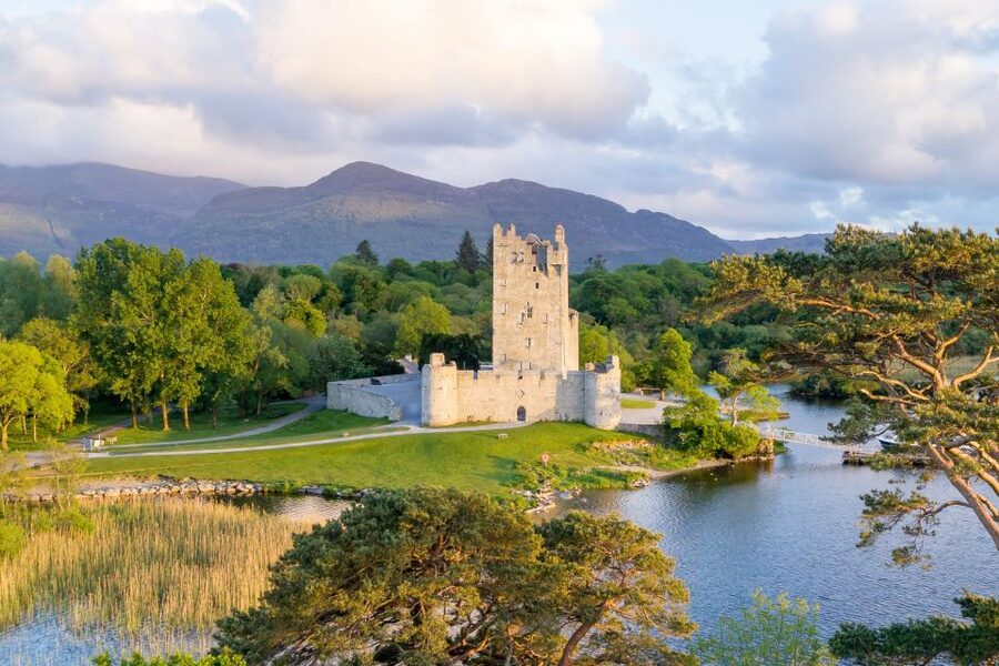 Killarney: Views & Brews Jaunting in Killarney National Park - Starting beside Killarney Railway Station