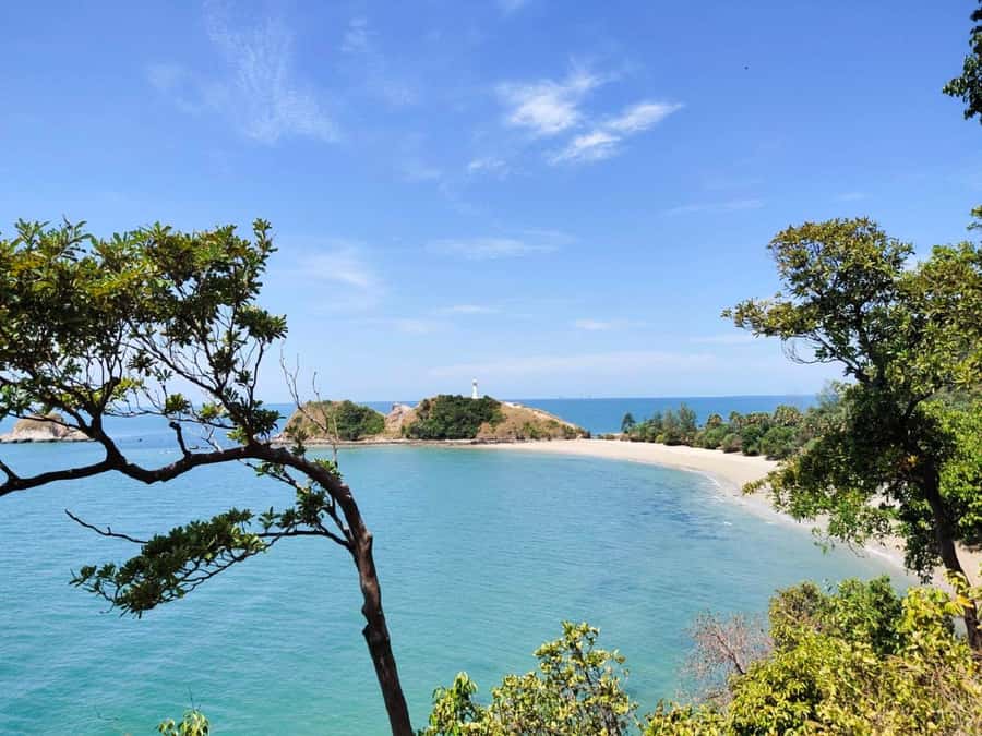 Ko Lanta: National Park, Old Town, and Mangrove Kayak Tour - Transport Keeps the Day Practical