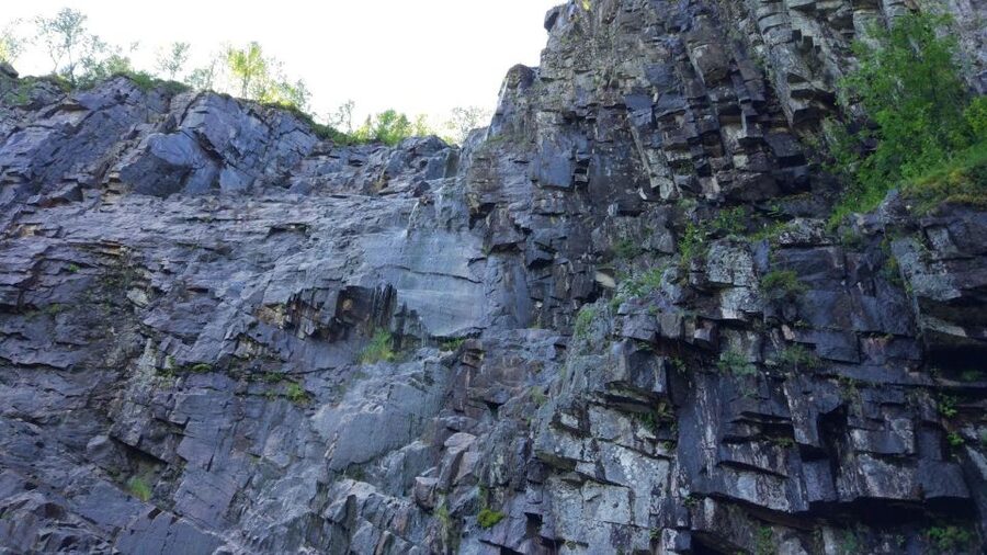 Korouoma National Park Guided Hike with Snacks - Following the 4.5-kilometer canyon route