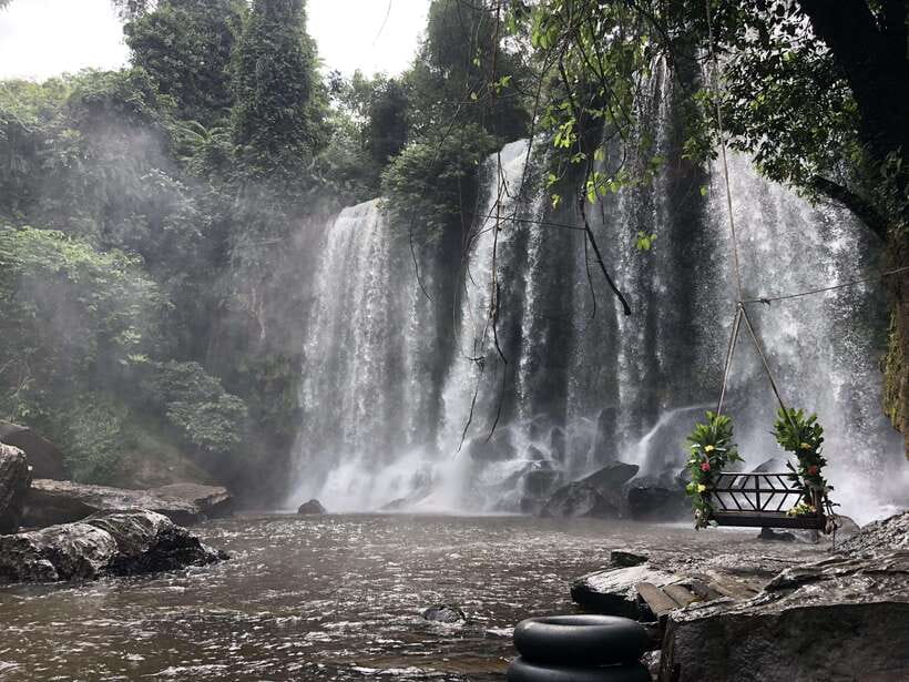 Kulen National Park and Tonle Sap Lake | Private Tours - Lunch and the road back toward Siem Reap