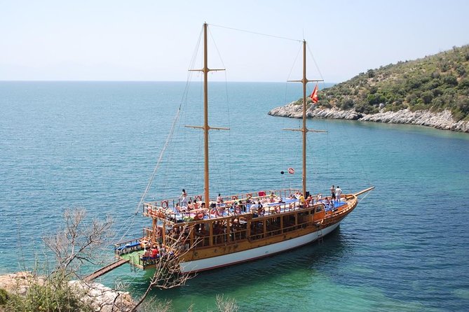 Kusadasi & National Park Boat Tours with Lunch and Transfer - Pick your route: Kusadasi bays or National Park coves