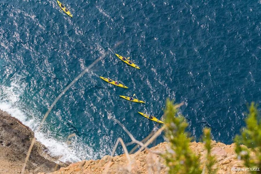 La Ciotat: Calanques National Park Guided Kayak Tour - Calanque du Mugel adds cliffs and a short break