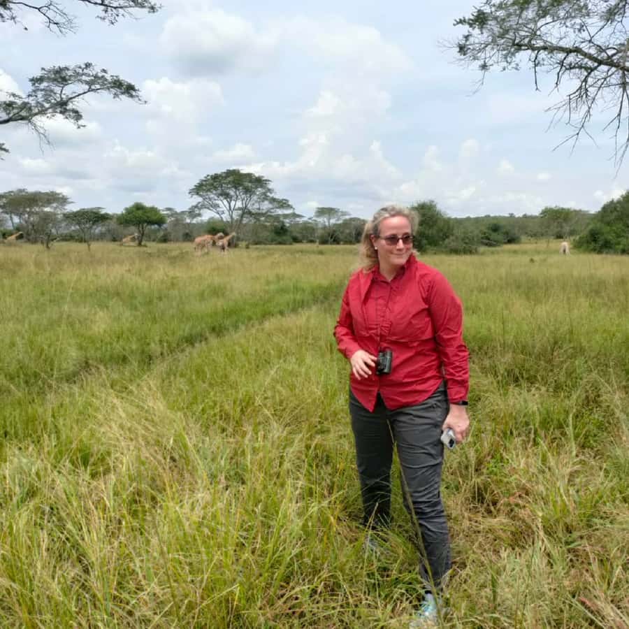 Lake Mburo National Park with Equator, Game Drive & Cruise - Lunch in the shade before the lake