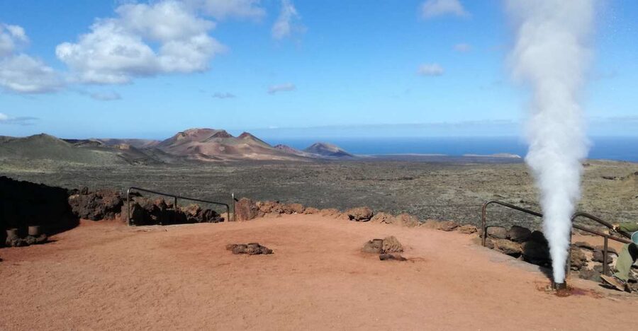 Lanzarote: 5-Hour Timanfaya National Park Southern Tour - Why Timanfaya makes this half-day worth your time