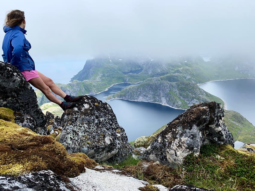 Lofoten Islands: Guided Hiking Into the Wilderness - Uphill - The photo break and the return route