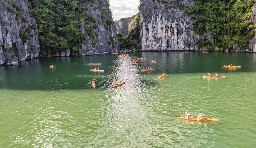 Long Trekking Catba national park, Lan ha bay full day trip - Lunch in Viet Hai Village