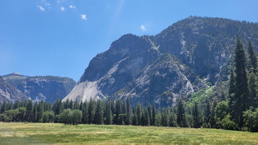 Los Angeles: Yosemite and Sequoia National Parks 2-Day Trip - Who gets the best value from the $2,000 price