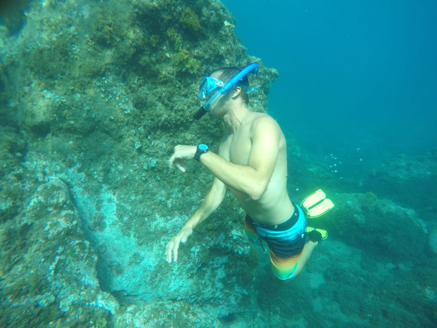 Madeira: Garajau Nature Reserve Kayak and Snorkel Tour - Meeting at the Cristiano Ronaldo Statue