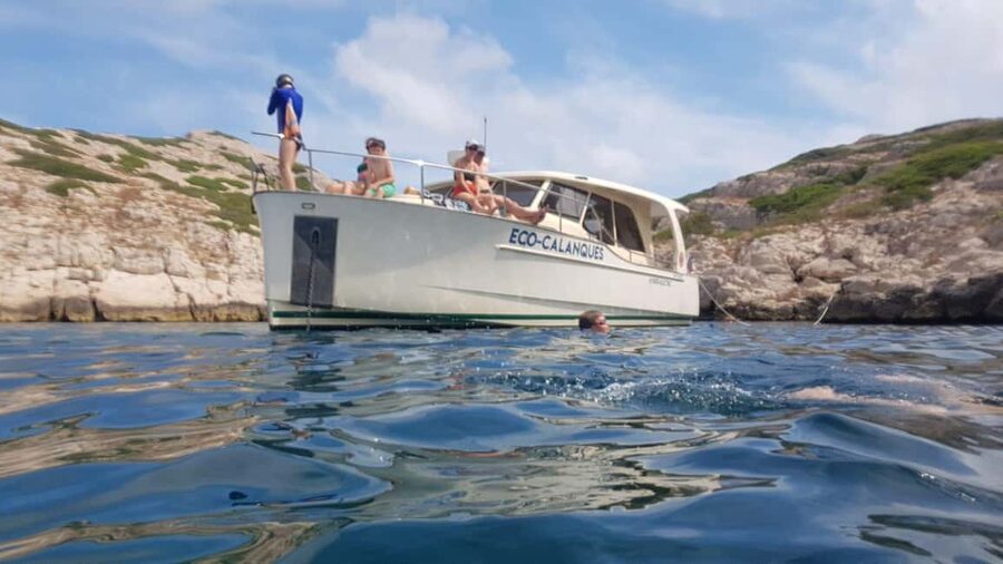 Marseille: Calanques National Park Boat Trip with Swimming - Château d’If and the Frioul archipelago