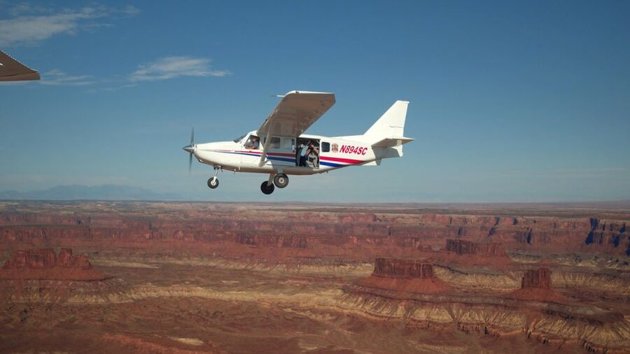 Moab: Arches National Park Airplane Tour - Who will get the most from this flight?
